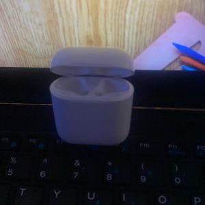 Apple AirPods Charging Case Genuine Authentic Apple Replacement Charger Only
